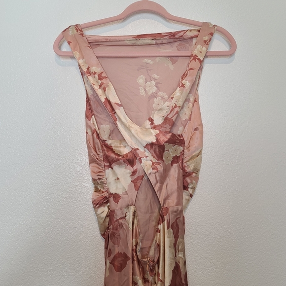NWT Reformation Casette Silk Dress in Bellini Size 10 - Picture 11 of 11